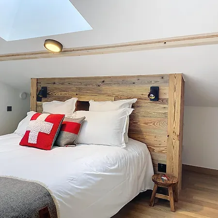 Carmin A303 - - Quartier Lery